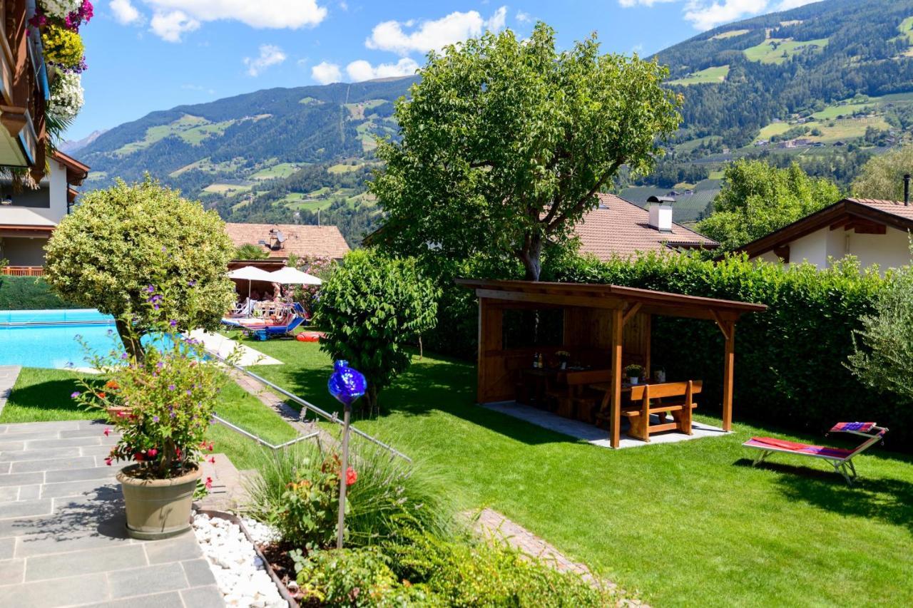 Ferienwohnungen Haus Christine Rifiano Buitenkant foto