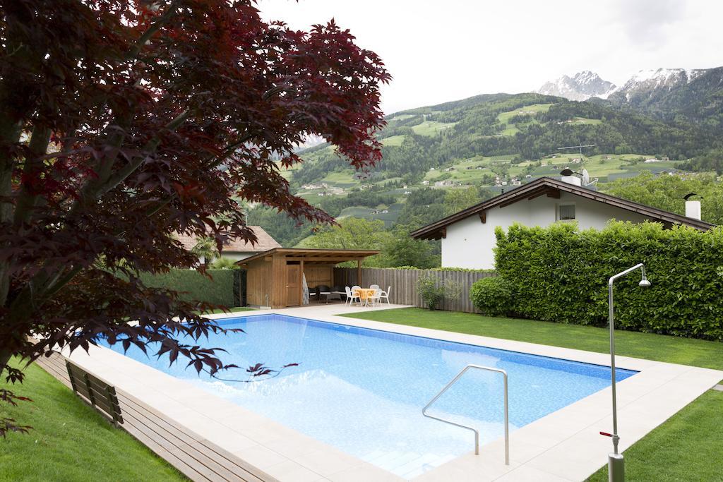 Ferienwohnungen Haus Christine Rifiano Buitenkant foto